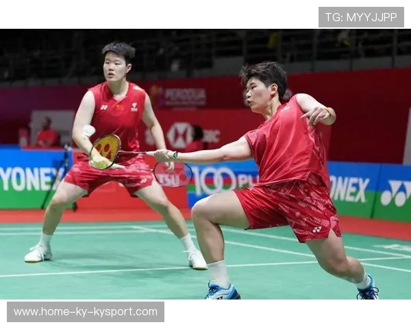 刘圣书女双组合技战术无可挑剔，展现完美默契与统治力